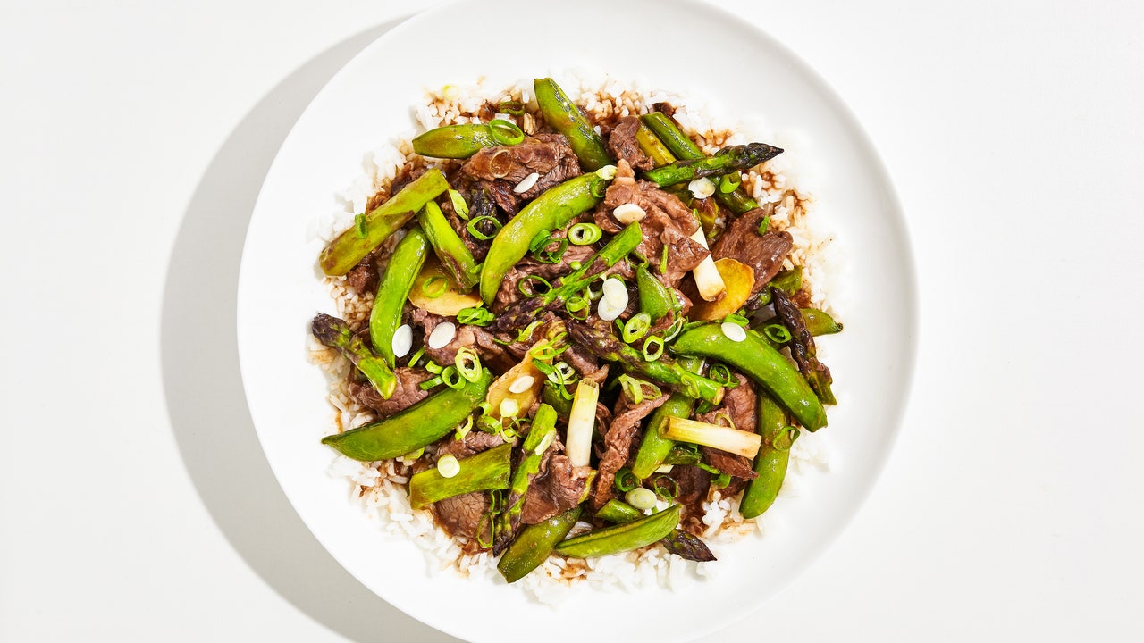 10. Asparagus and Snap Pea Stir-Fry