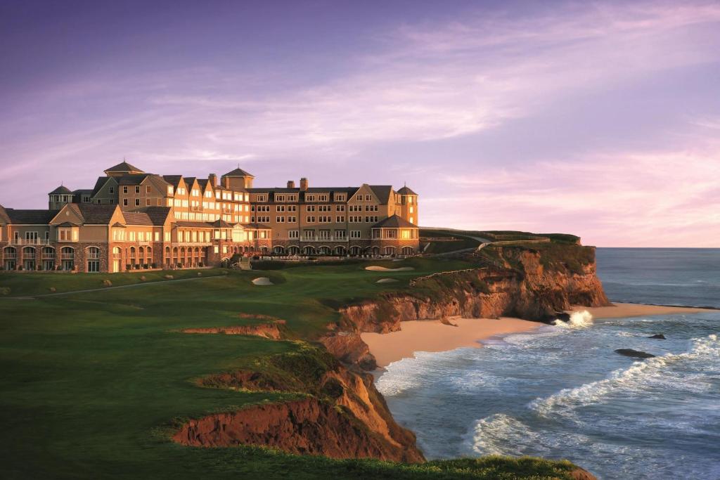 7. The Ritz-Carlton, Half Moon Bay