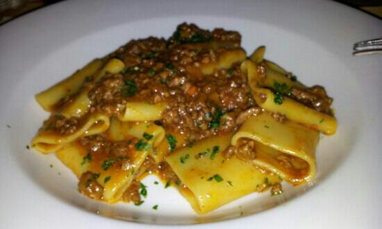 Pappardelle con salsa de jabalí y pimienta negra