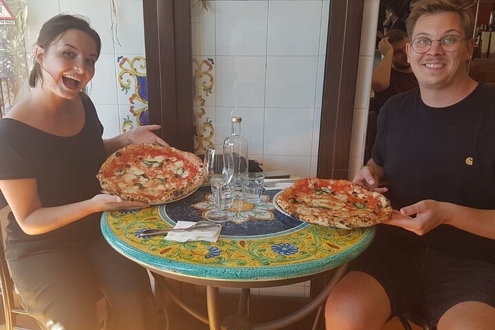 Enjoy a Pizza Margherita