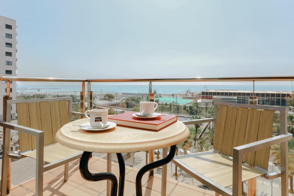 Hotel NH Barcelona del Mar