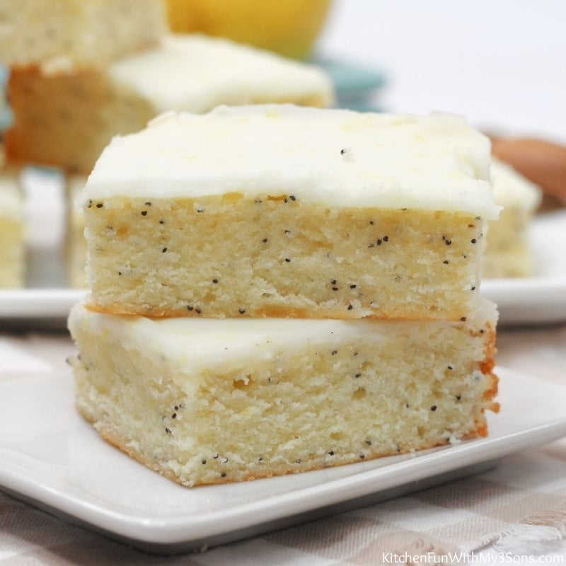 Lemon Poppy Seed Cheesecake Bars