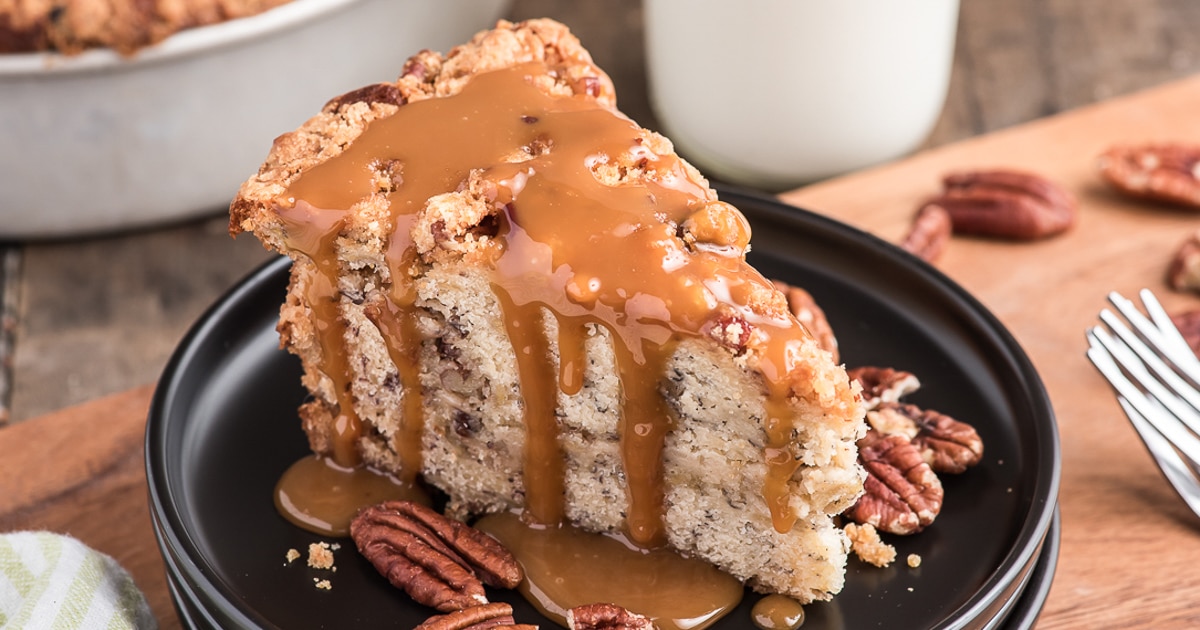 Caramel Banana Cake with Pecans