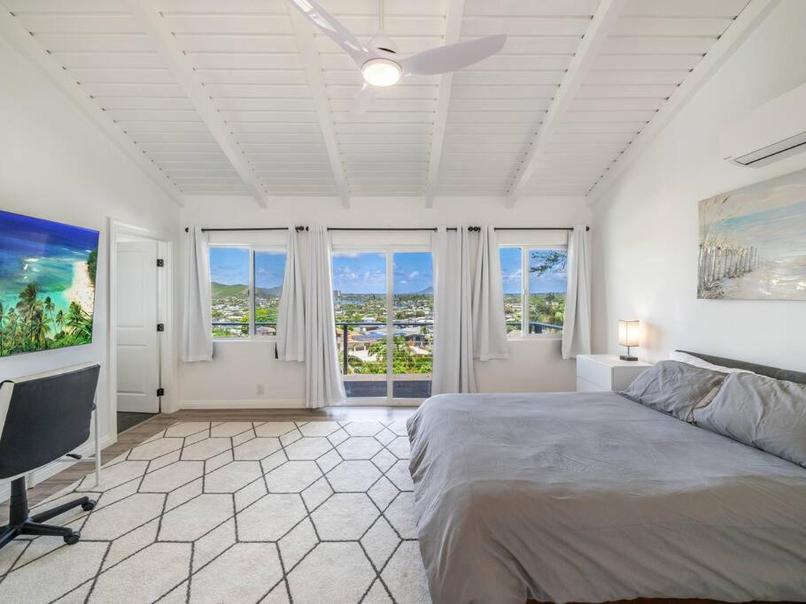 Spacious Villa with Spectacular Views
