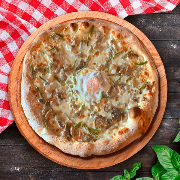 Pizza de cotto, setas y espárragos