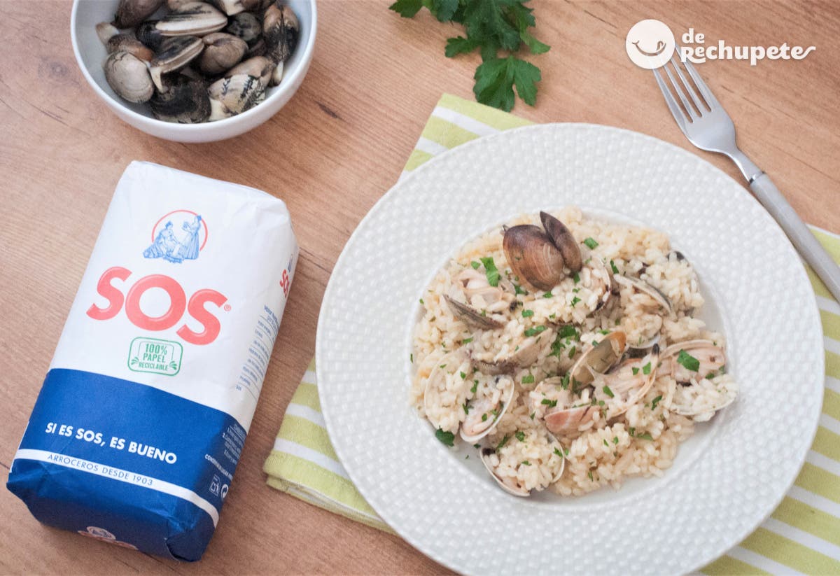 Arroz con almejas y vino blanco