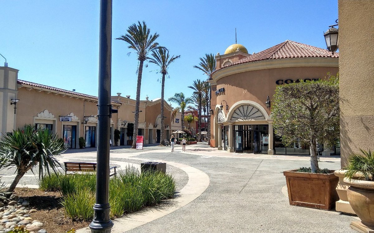 Shop at the Las Americas Premium Outlets
