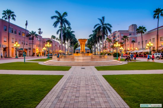 Shop and Dine at CityPlace