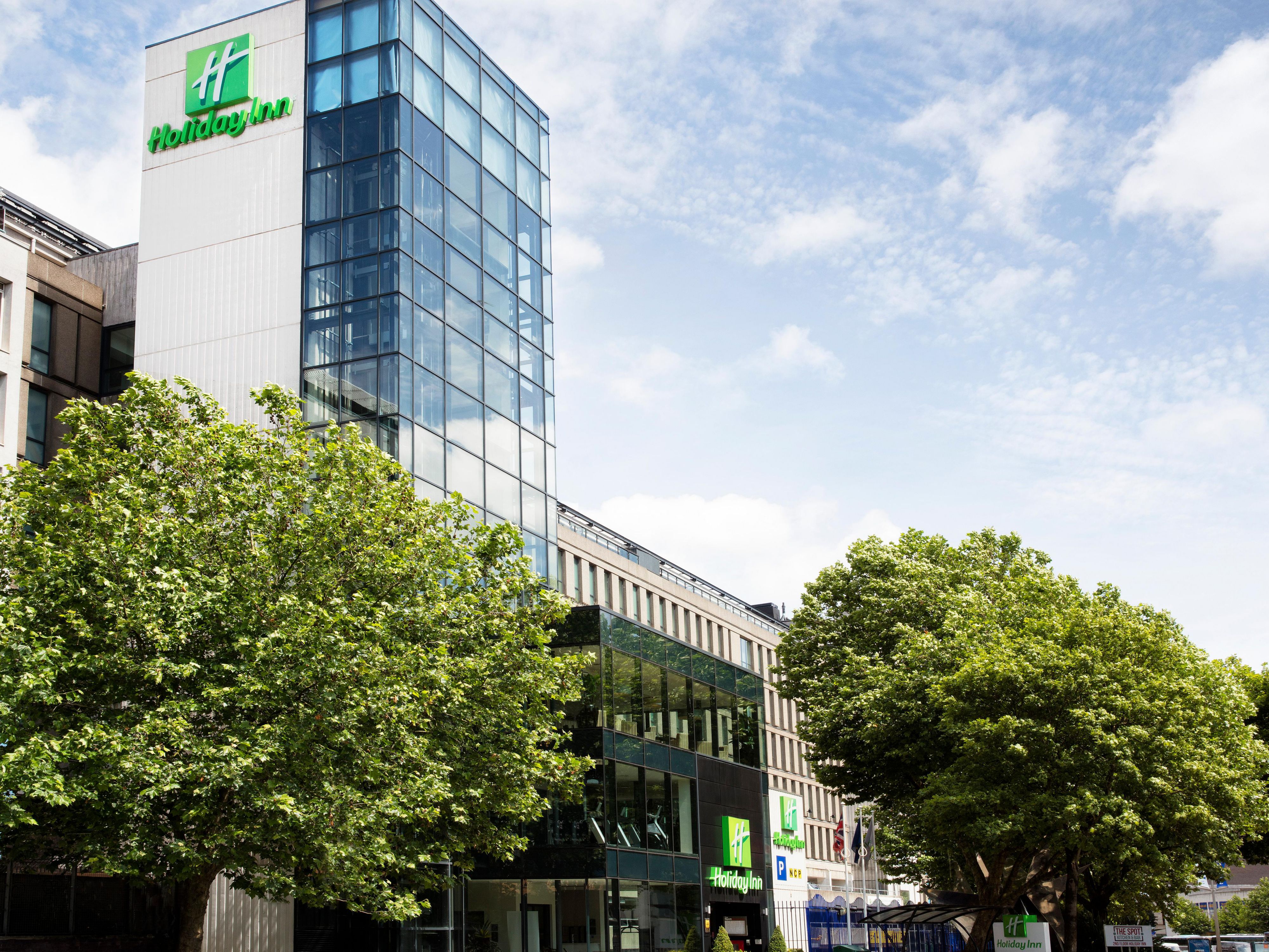 7. Holiday Inn Bristol City Centre