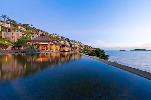 Korean Restaurant at The Westin Siray Bay Resort & Spa