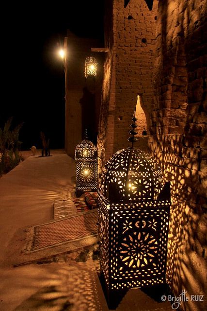 Moorish Garden Lanterns for a Magical Ambiance