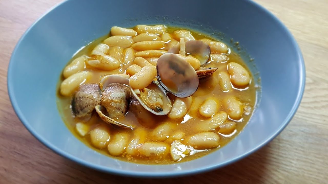 Receta de Pochas con almejas fácil de seguir en YouTube