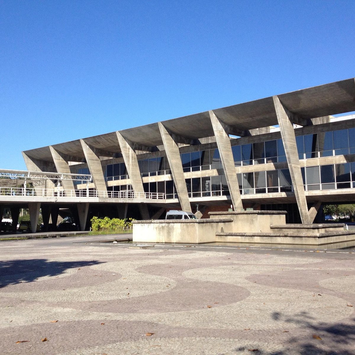 Museu de Arte Moderna (MAM)