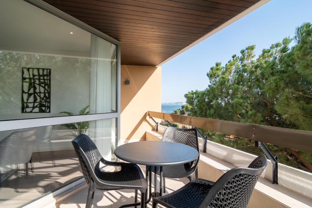 Coastal Charm