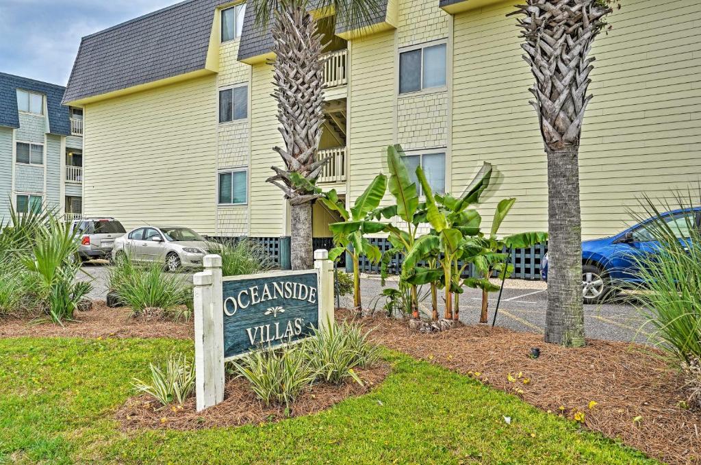 Coastal Apartment with Beach Access