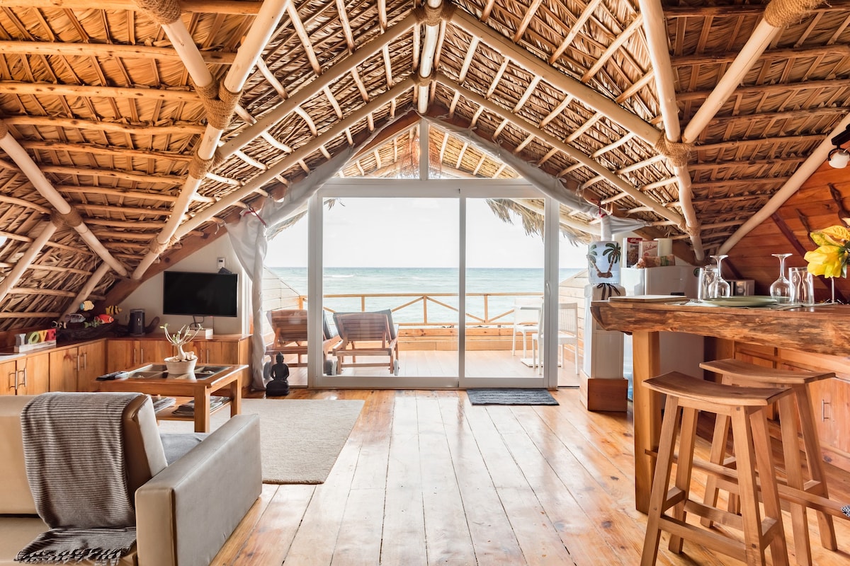 Romantic Oceanfront Villa