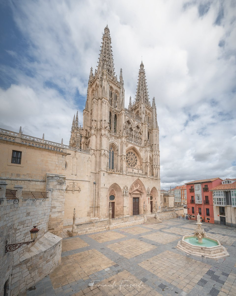 🧵¿Qué es una Catedral?