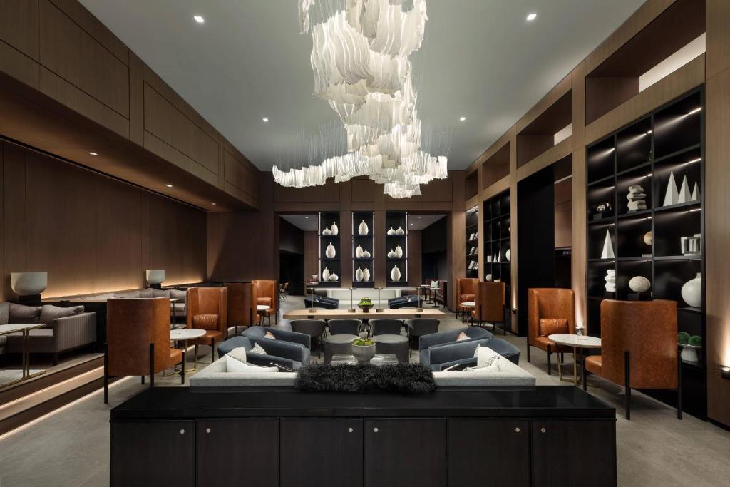 4. Bark & Wash Hotel