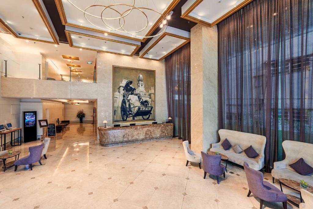 8. Liberty Central Saigon Centre Hotel