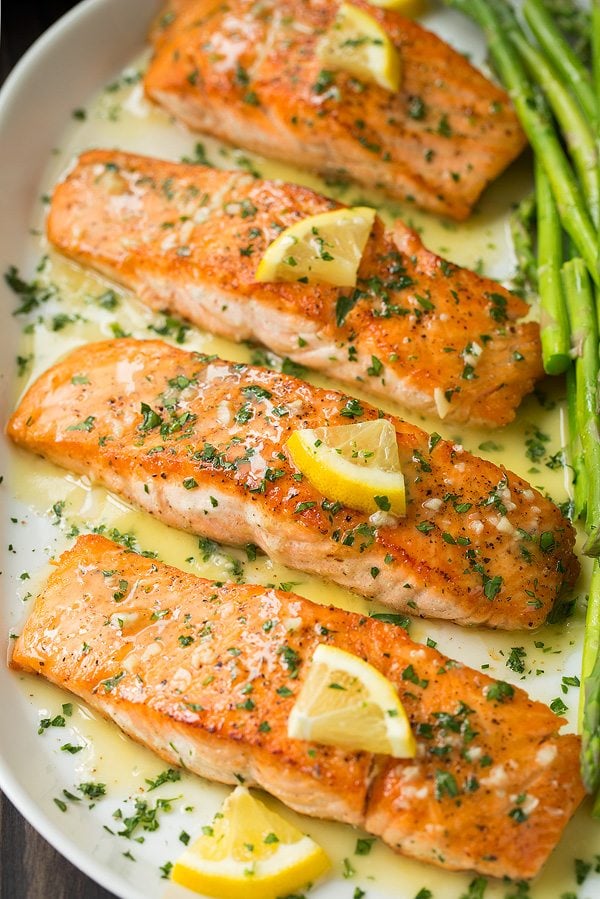 Salmon with Lemon Butter Sauce