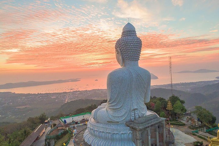 Karon Viewpoint