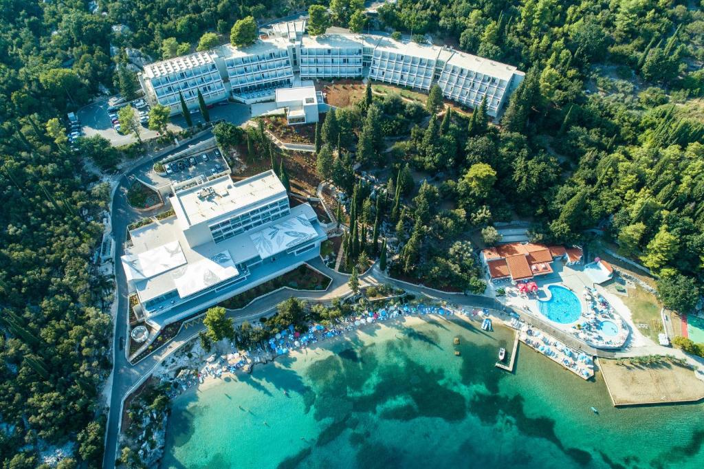 Hotel Osmine Bay