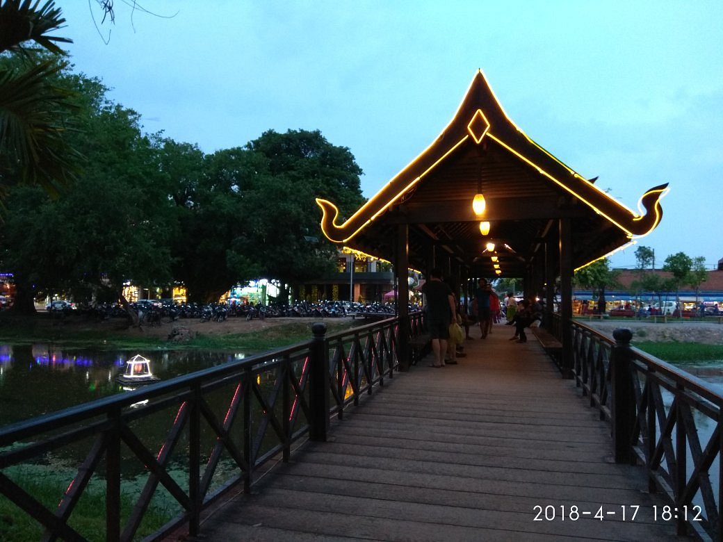 Siem Reap Art Center Night Market