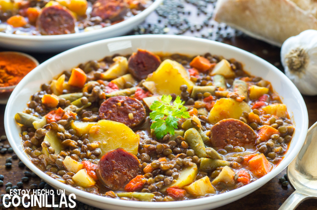 Lentejas estofadas con chorizo y verduras