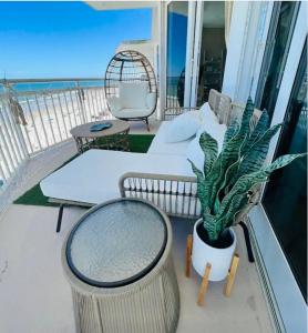 Pet-Friendly Hotel with Bathtub