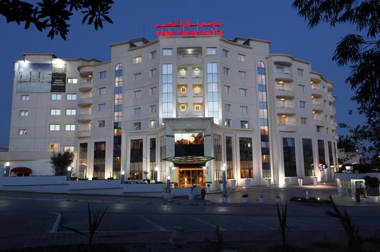 Hotel J