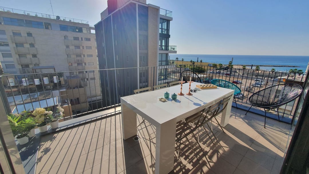 Apartamento con vistas a la ciudad en el barrio de Kerem HaTeimanim