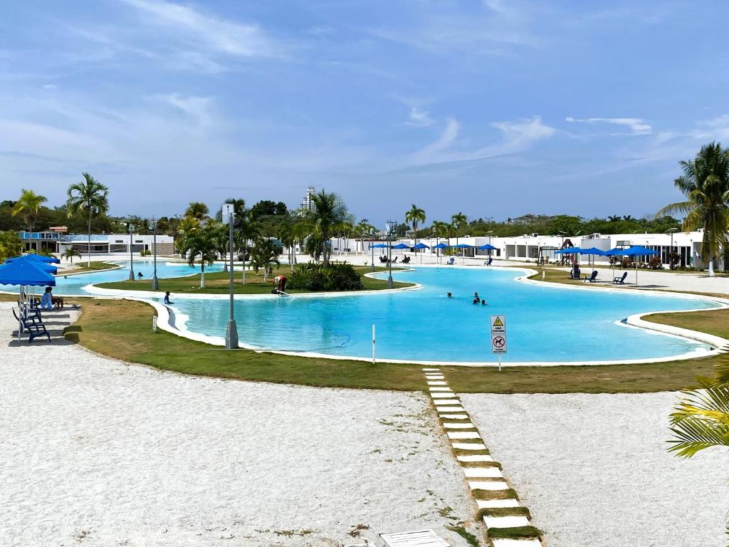 8. Cozy Hotel with Private Pool and Garden