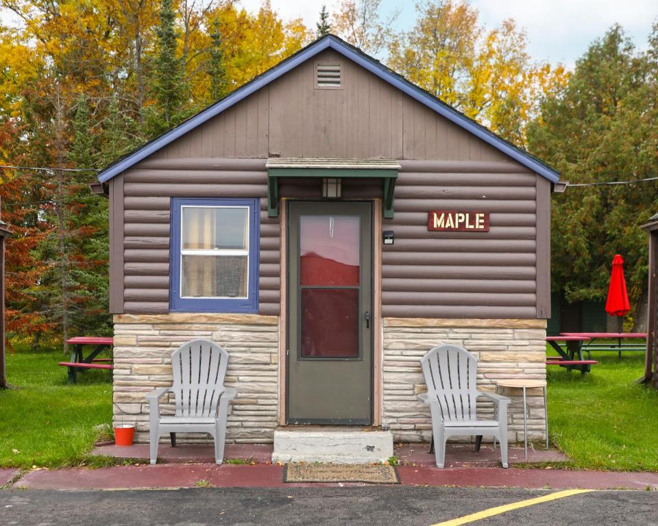 Hilltop Lodge