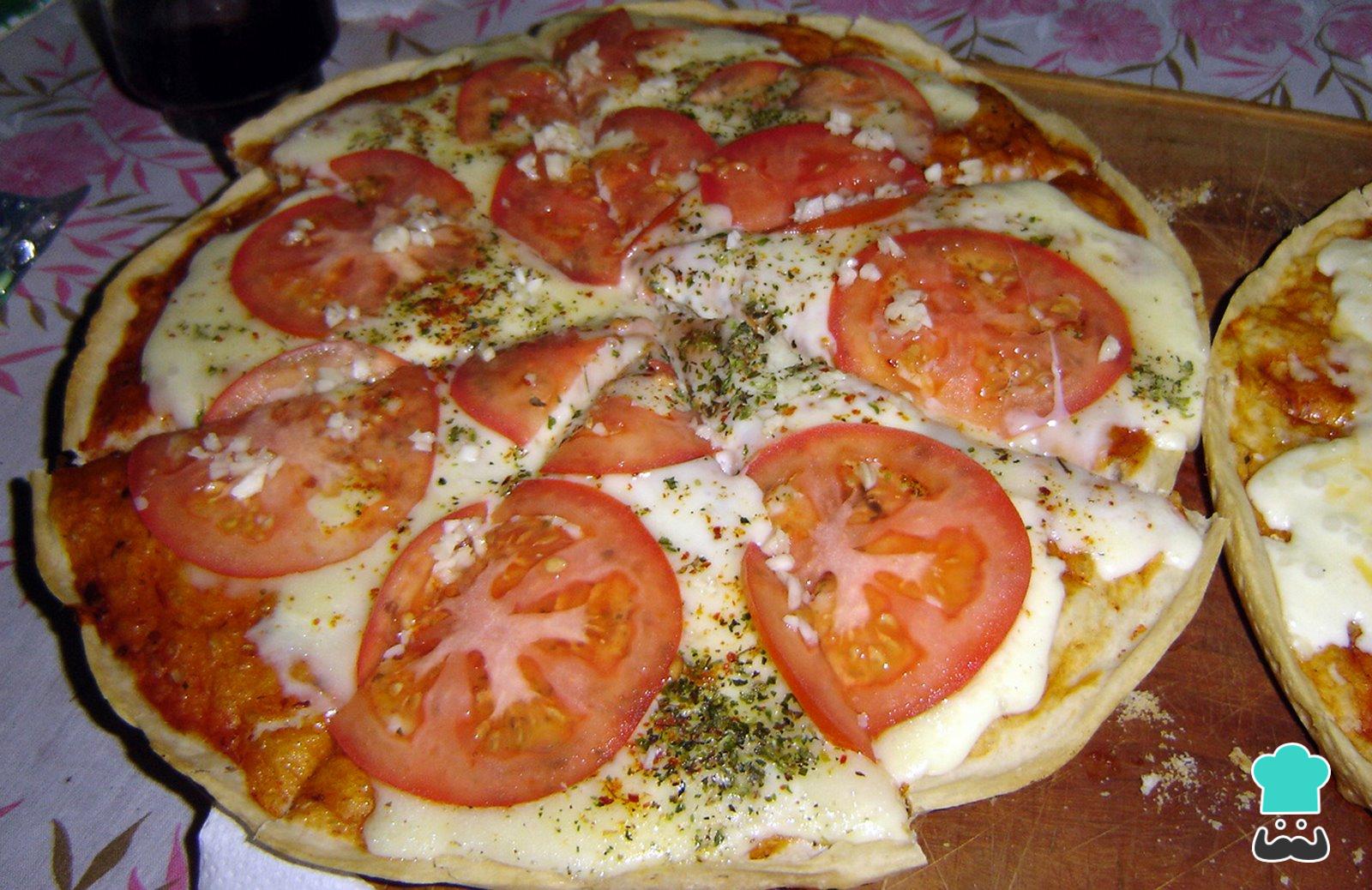 Pizza Napolitana con anchoas