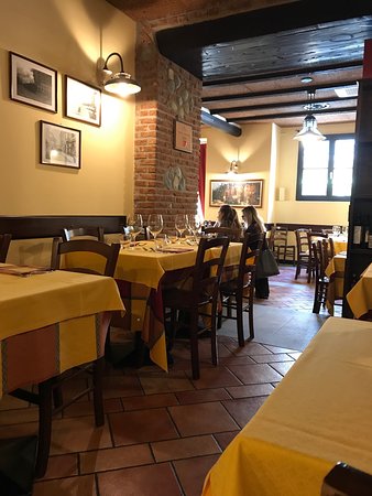 Trattoria La Vecchia Lira