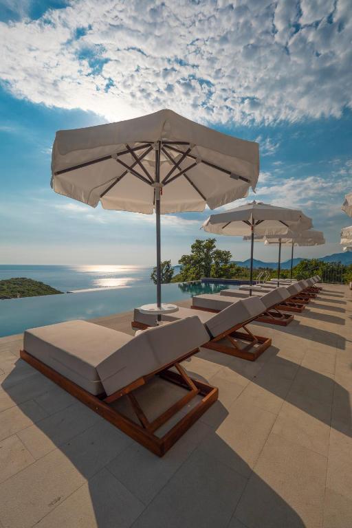 Serenity Resort