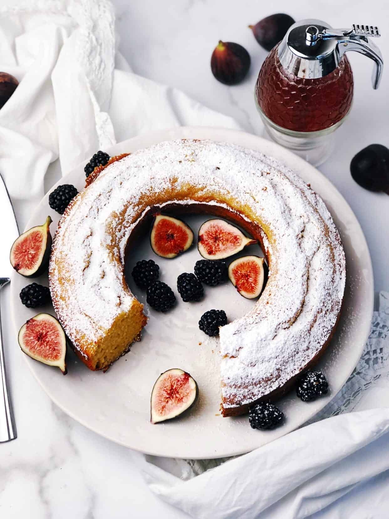 Honey and Yogurt Cake Recipe
