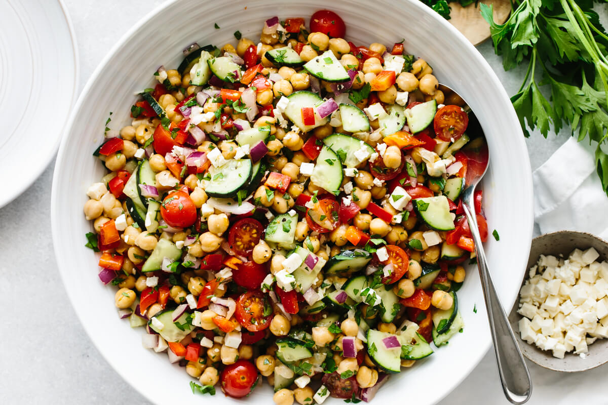 Mediterranean Chickpea Salad