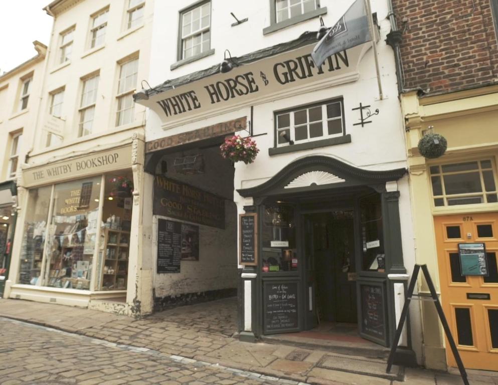 The White Horse and Griffin