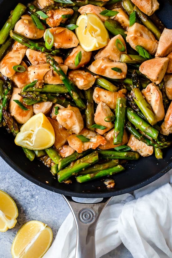 Lemon Garlic Asparagus Stir-Fry