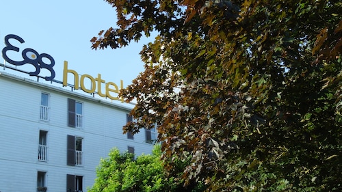 Hotel EFG