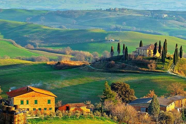 Experience the Beauty of the Tuscan Countryside