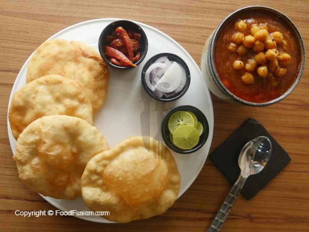 Fusion Chana Bhatura