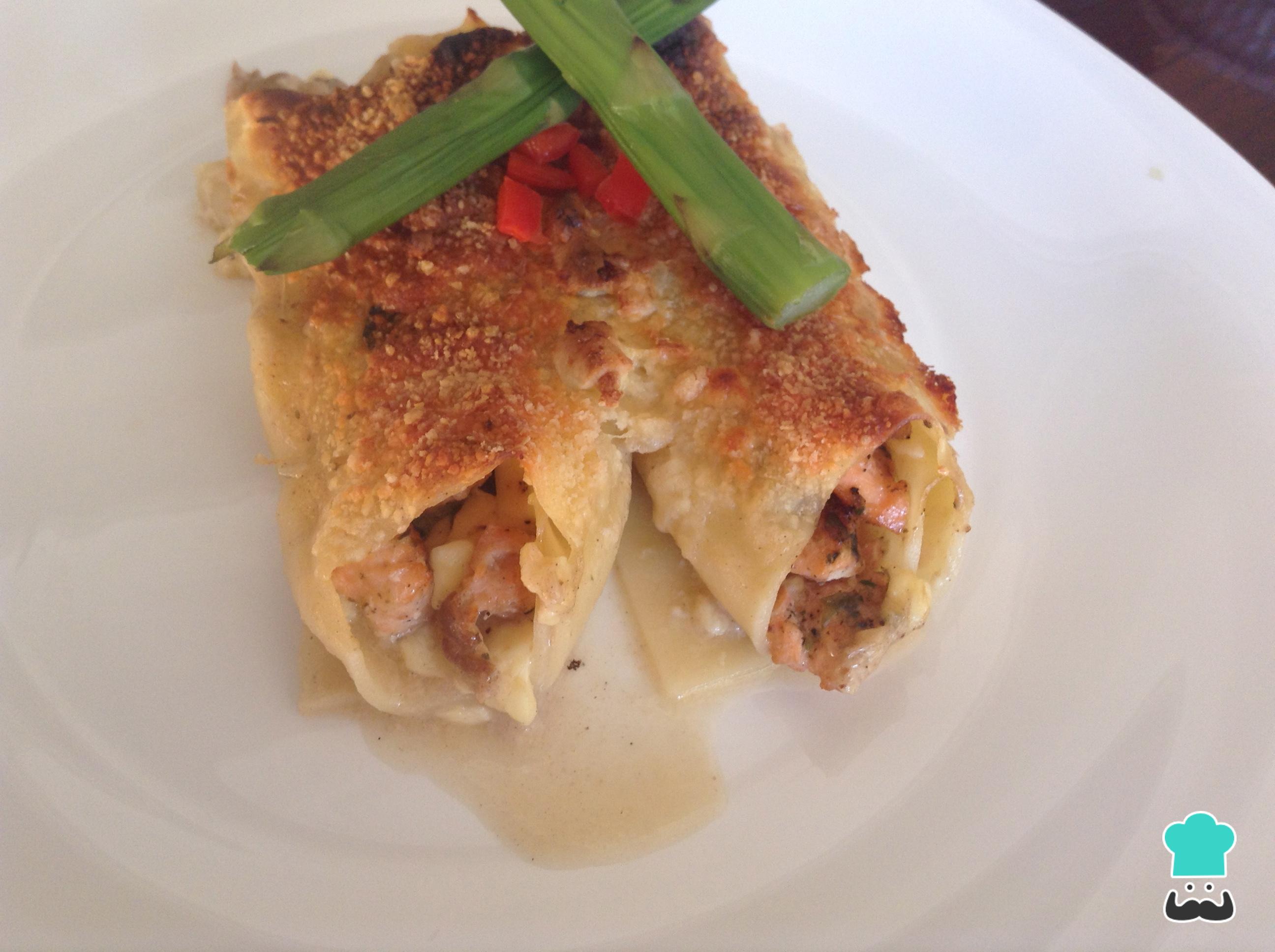 Canelones de salmón y espinacas al horno