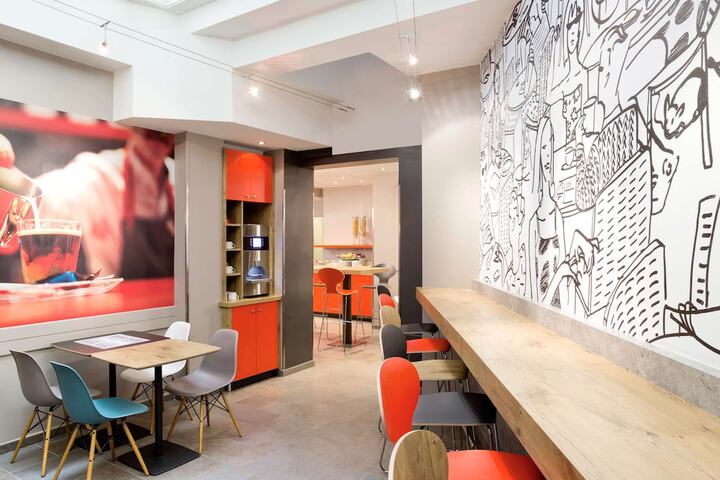 Hotel ibis Paris Gare du Nord TGV