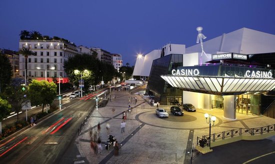 Experience the Glamour of Cannes
