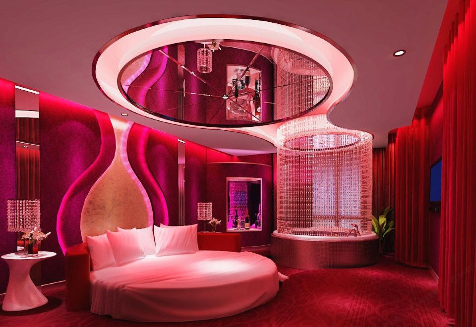 Shenzhen Adult Fantasy