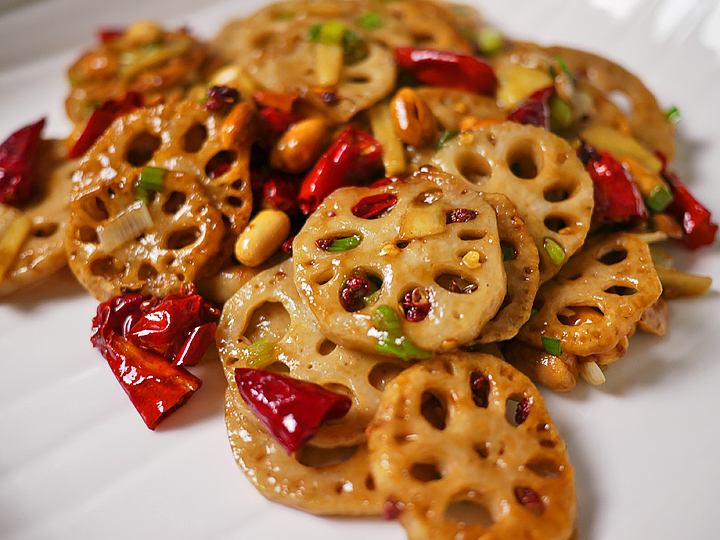 Gong Bao Chicken Lettuce Cups