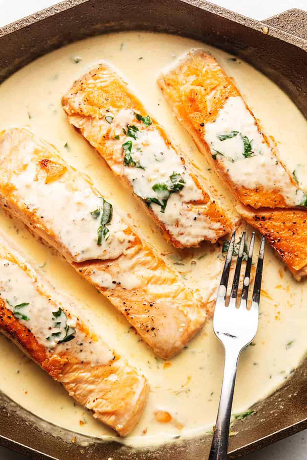 Keto Lemon Garlic Salmon
