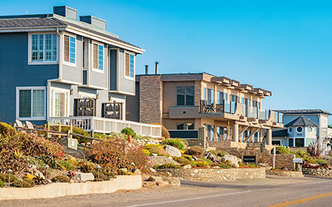 Floral Inn: A Family-Friendly Hotel with Refrigerator Amenities
